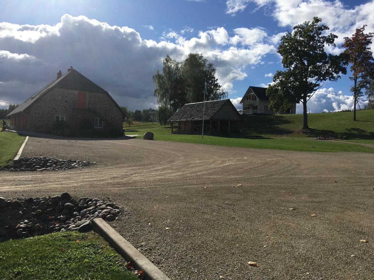 Vasekoja Holiday Center Vahtseliina Buitenkant foto